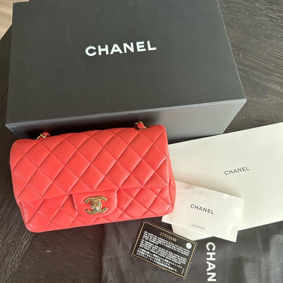 CHANEL Red Rectangular Mini - Picture 3 of 11